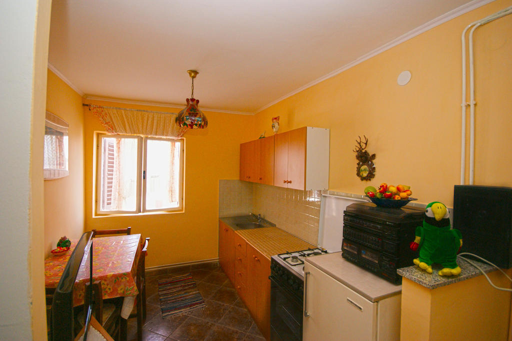 Guest House Robert i Mirna Bale Extérieur photo